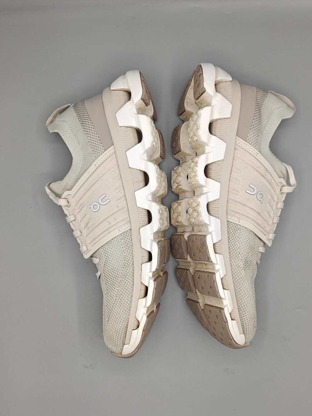ON CLOUDSWIFT 3 RUNNING SHOES WOMEN'S SIZE 9.5 PEARL FOG 3WD10451020 pre-owned - Picture 8 of 13